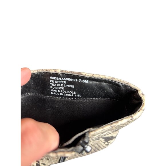 Aaden Snake Print Ankle Boots Womens 7.5M PU Upper Textile Lining*note wear - Picture 3 of 12